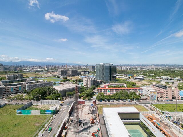 受北士科、輝達進駐題材帶動預售買氣,北投區成為台北市唯一上榜行政區。