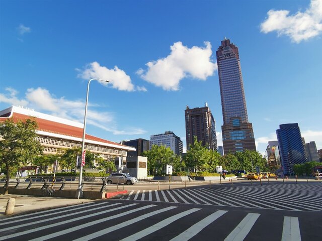 永慶房產集團統計台北車站捷運通勤10分鐘內的捷運站點房市表現