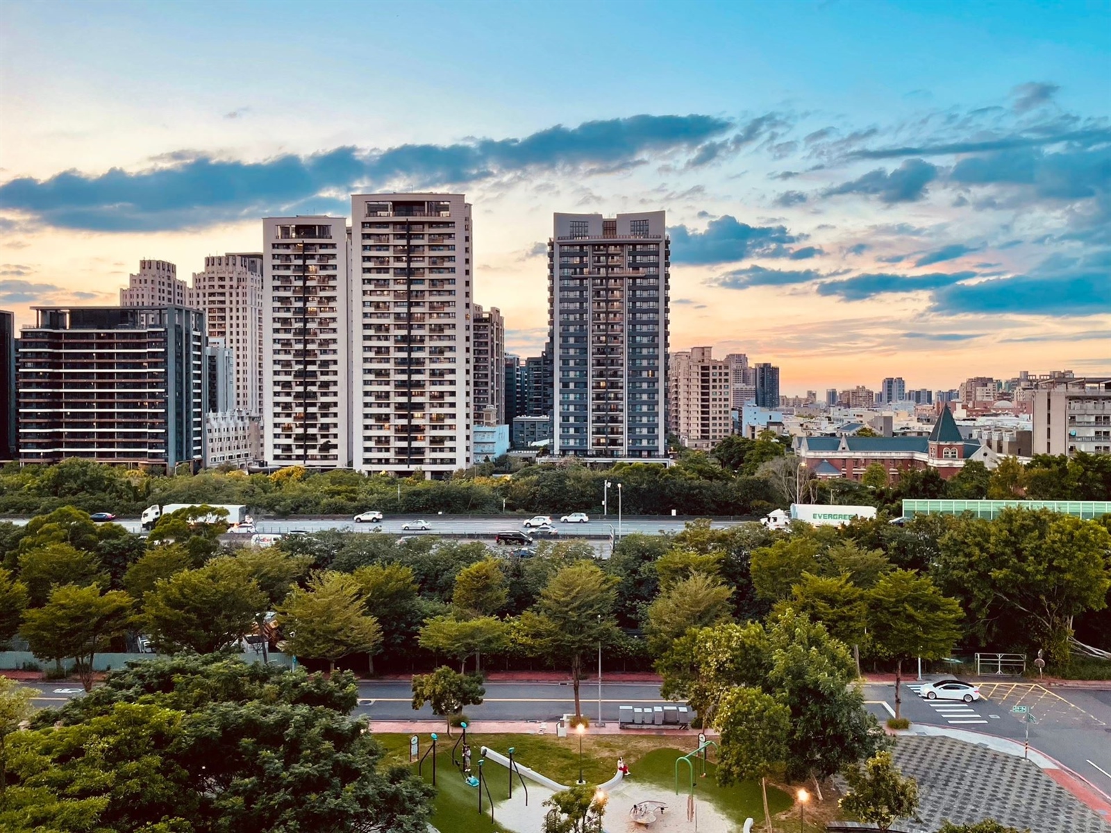 新竹縣市房價飆漲再破紀錄！2024Q1指數年增12.9% 全台房價恐持續攀高