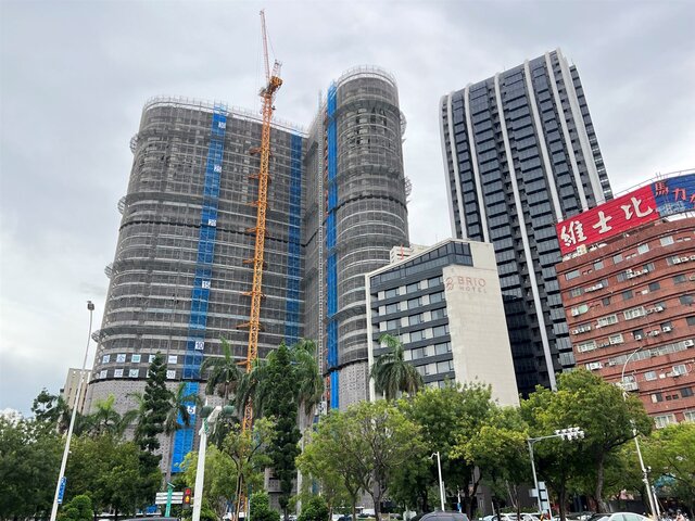 高雄市新興區今年1-9月預售交易量470件，較去年同期增加38.6%，名列第一。(房市示意圖)