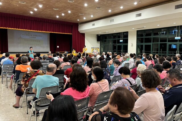 永慶房產集團推動「預防房產詐騙公益講座」，累計至2025年底成功舉辦近900場次、吸引近5萬人報名參與。